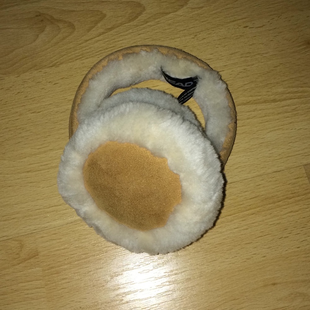 Ear muffs